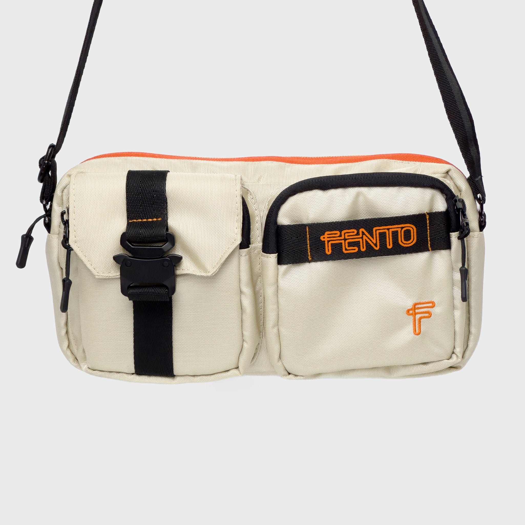 Utility Canvas Belt Bag Beige – durable canvas design in a versatile neutral tone.