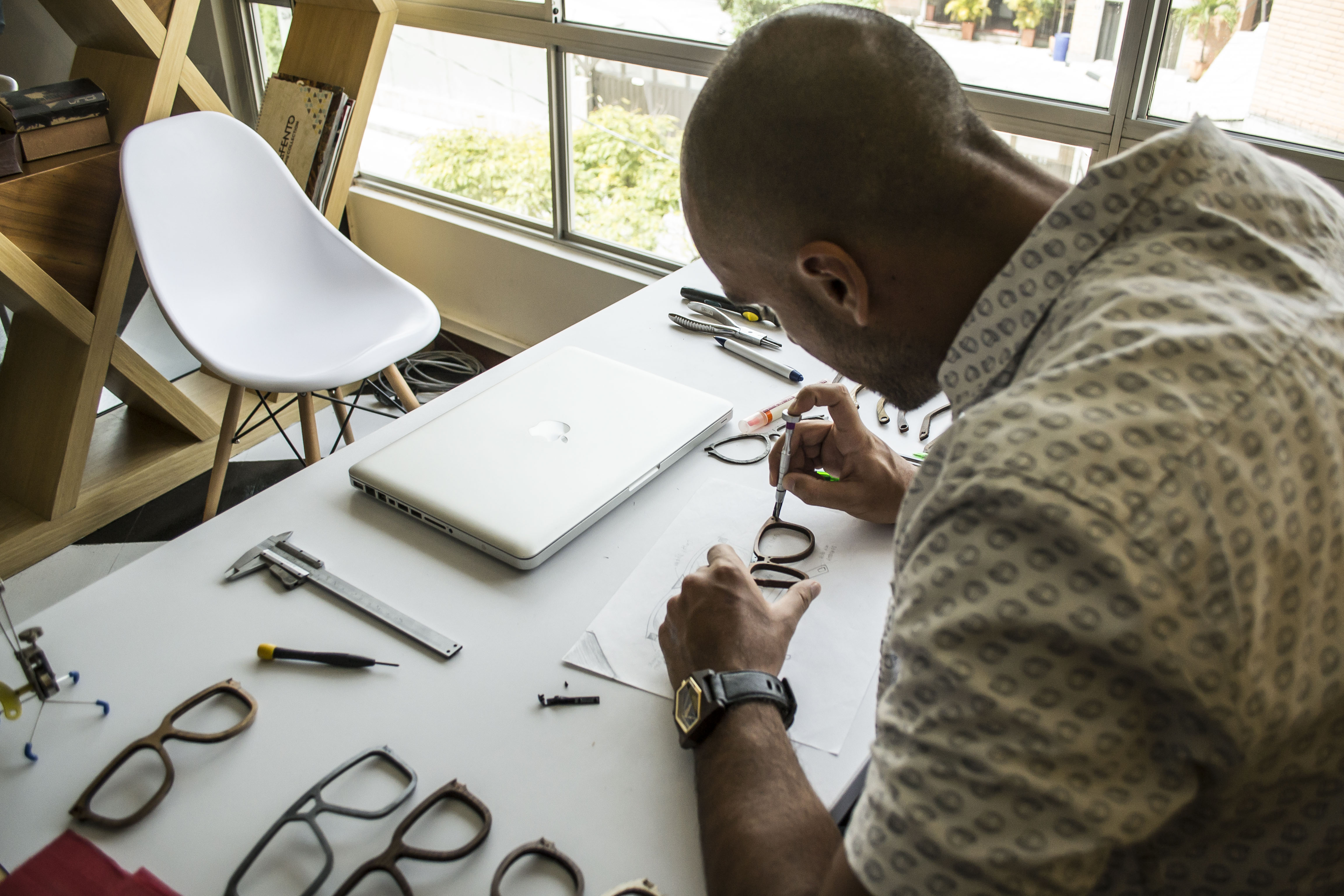 The story behind the wooden icons