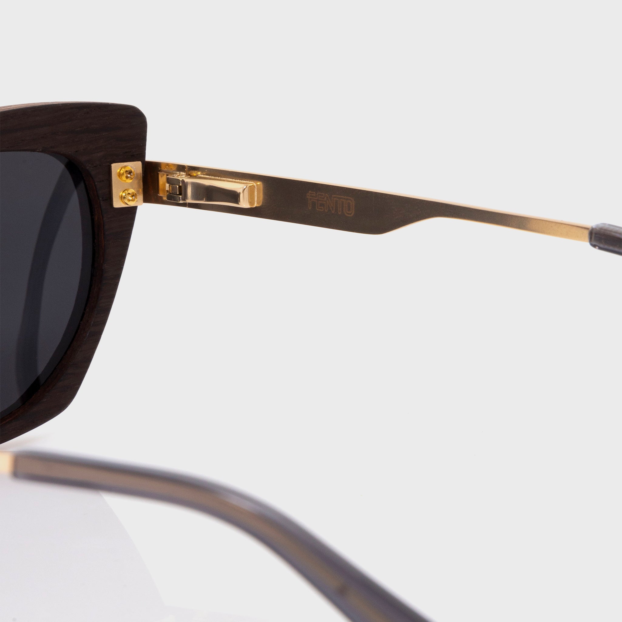 Andromeda Sunglasses - Wengue