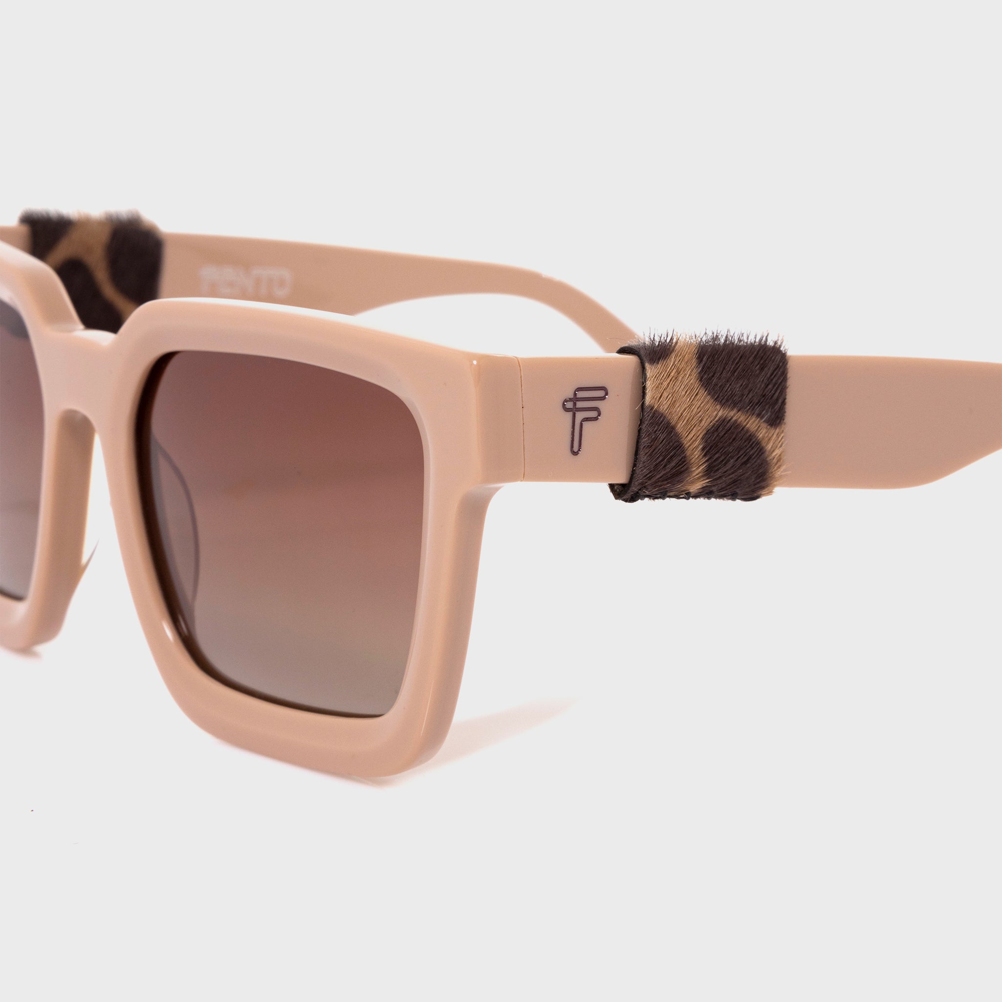 Bilbao Sunglasses - Beige