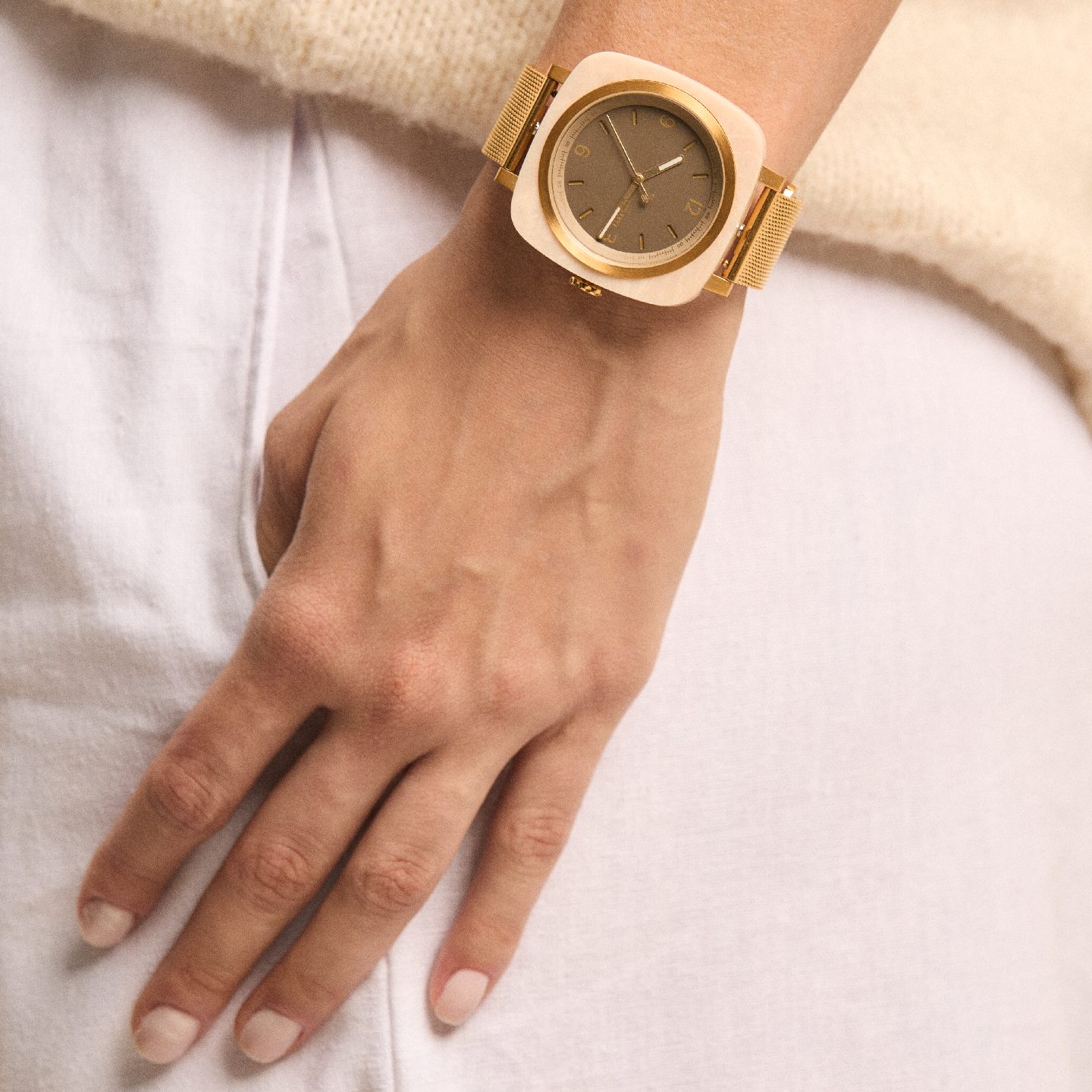 Foster Watch - Pearl