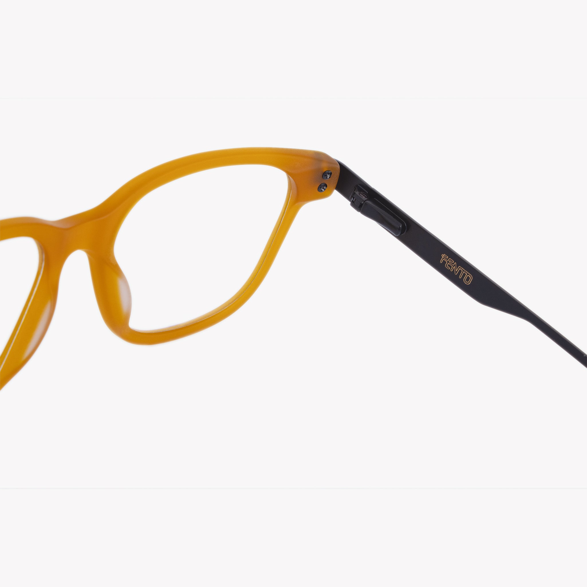 Specta Acetate Honey Black – lightweight, stylish, and ideal for everyday expression.