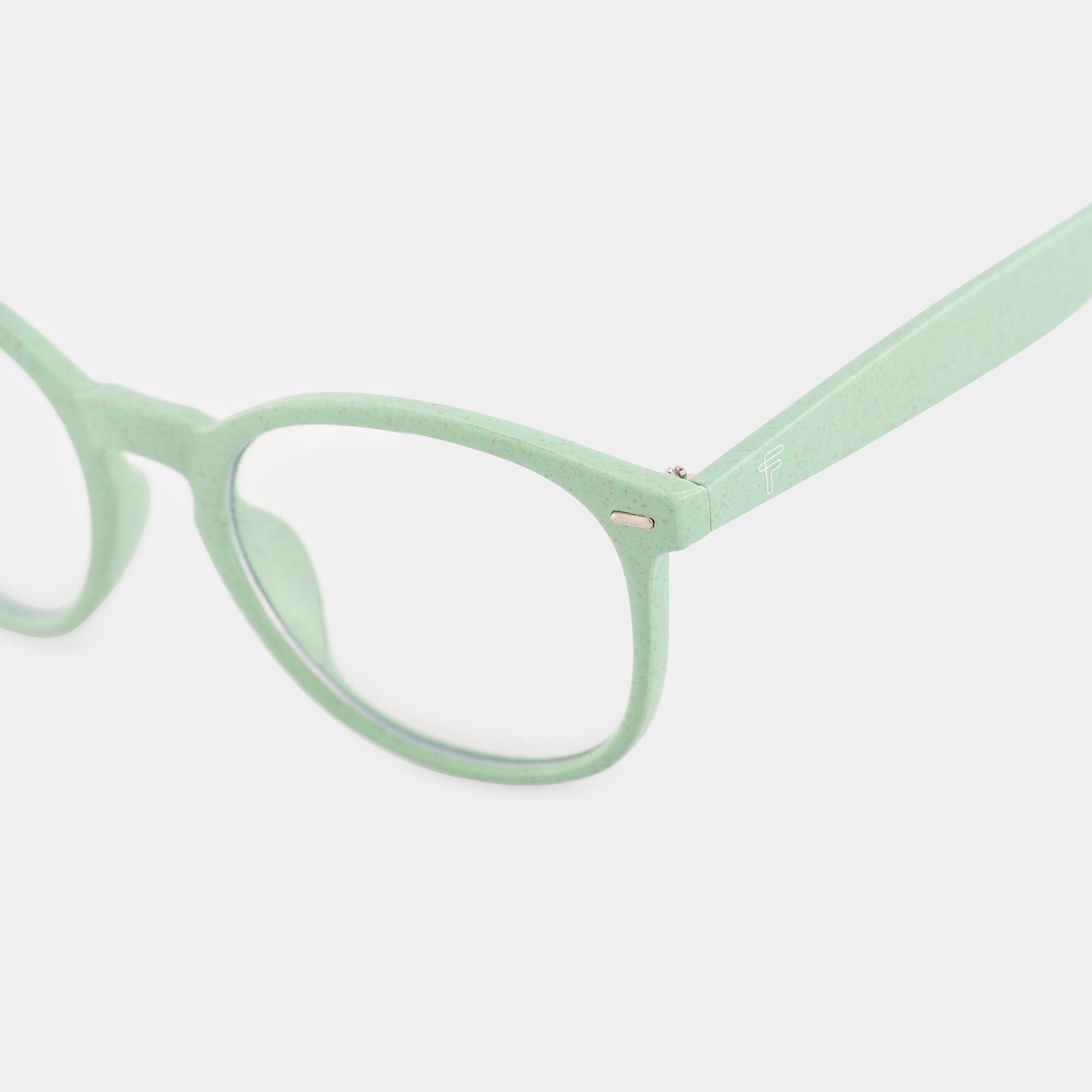 Sustainable Round Wheat Meant eyeglasses – lightweight, natural, and planet-friendly.