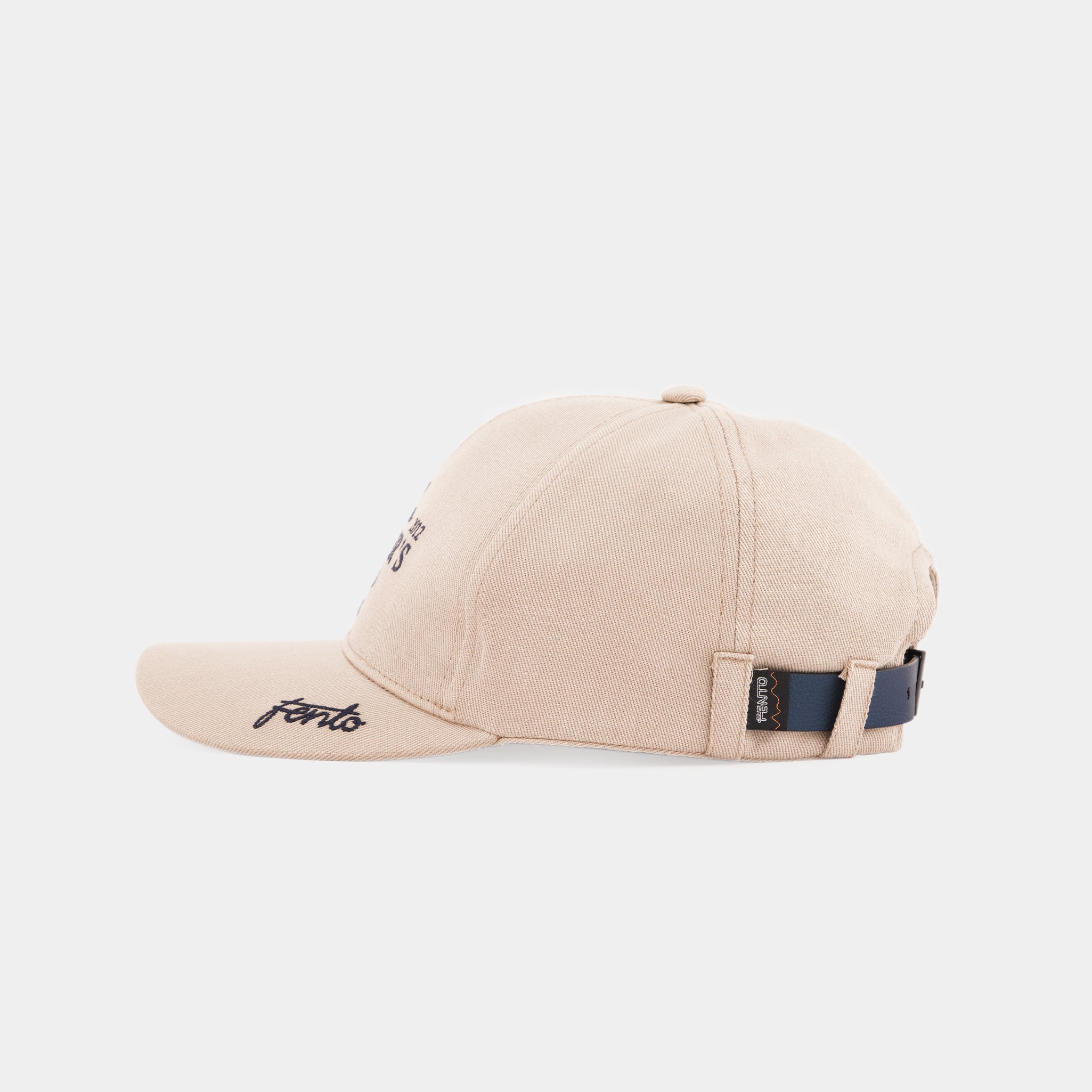 Unisex beige cap Rules Breakers – clean design with bold identity.