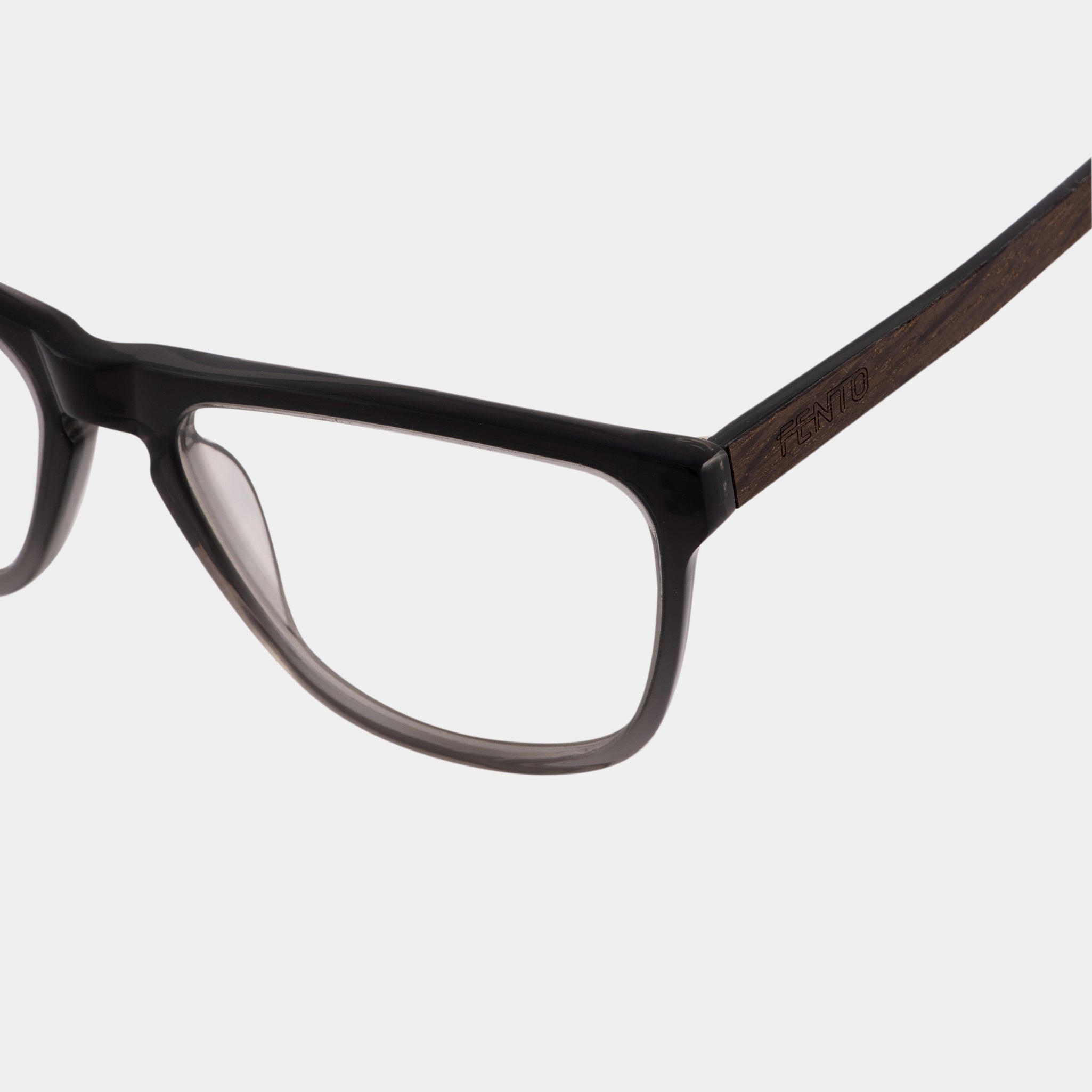 Shaper eyeglasses with grey gradient acetate – versatile finish for everyday wear.