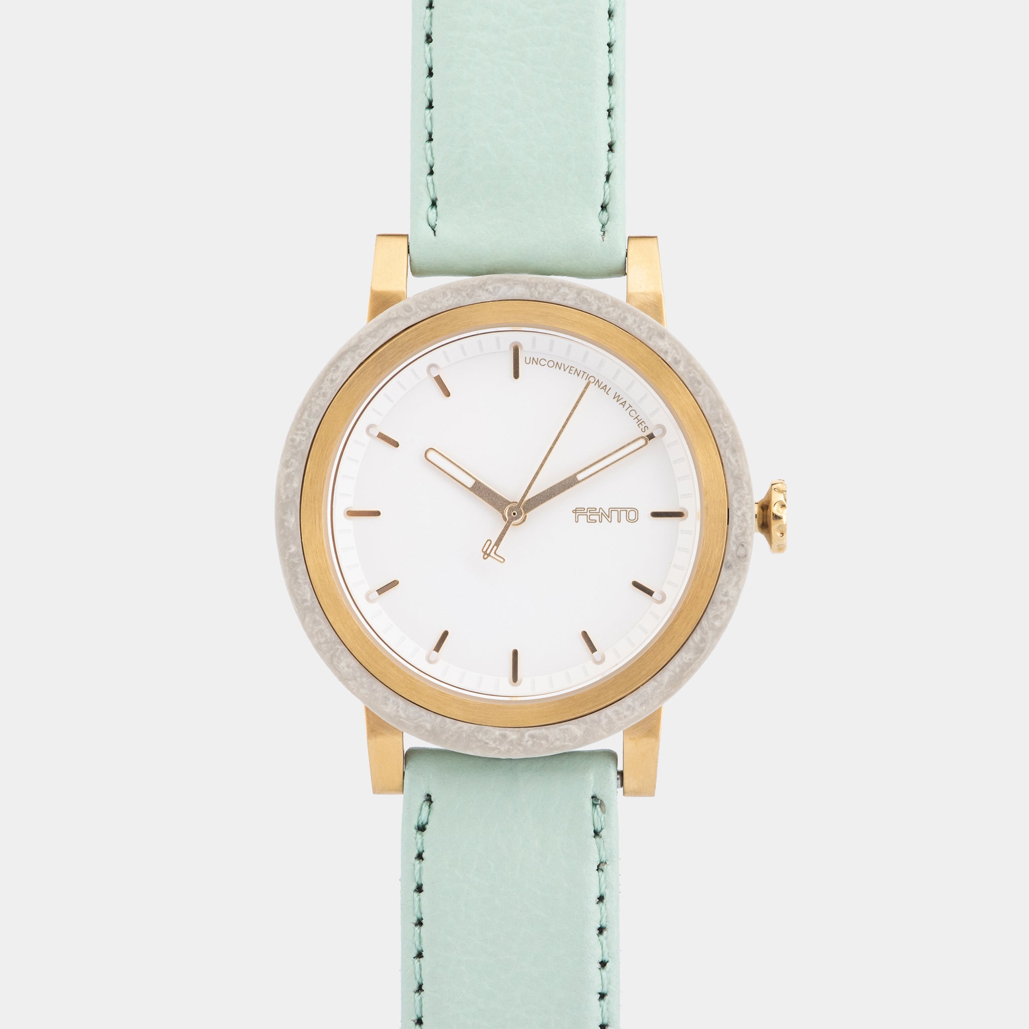 Windsor Watch by Fento – elegant gold case paired with a soft mint leather strap.